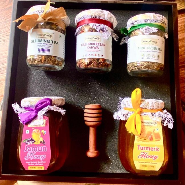 Herbal Tea and Honey Gift Pack